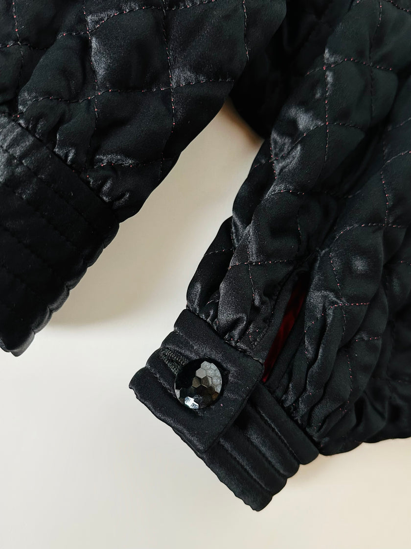 Bomber vintage Valentino Boutique in raso di seta nera trapuntato con fodera rossa