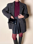 Minigonna Yves Saint Laurent in lana grigio antracite con piping a righe bordeaux e blu