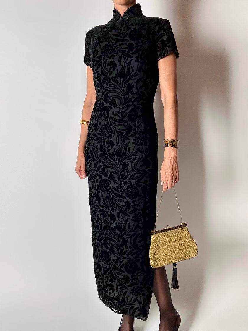 Abito qipao vintage in velluto di seta dévoré con alamari