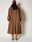 Cappotto lungo oversize in lana e cachemire cammello scuro con cintura in coordinato