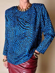 Blusa Yves Saint Laurent in seta jacquard blu elettrico con fantasia animalier nera