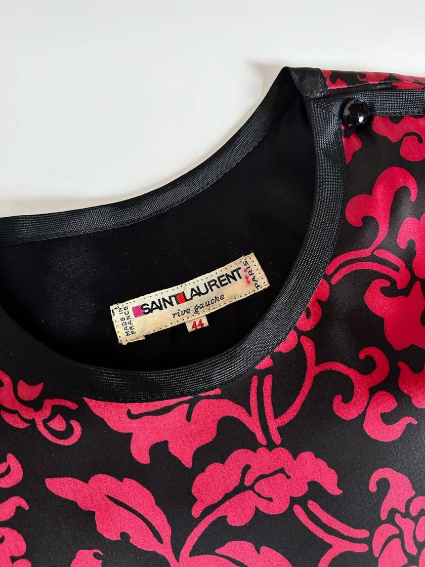 Abito Yves Saint Laurent Rive Gauche in raso con fantasia damascata rossa e nera