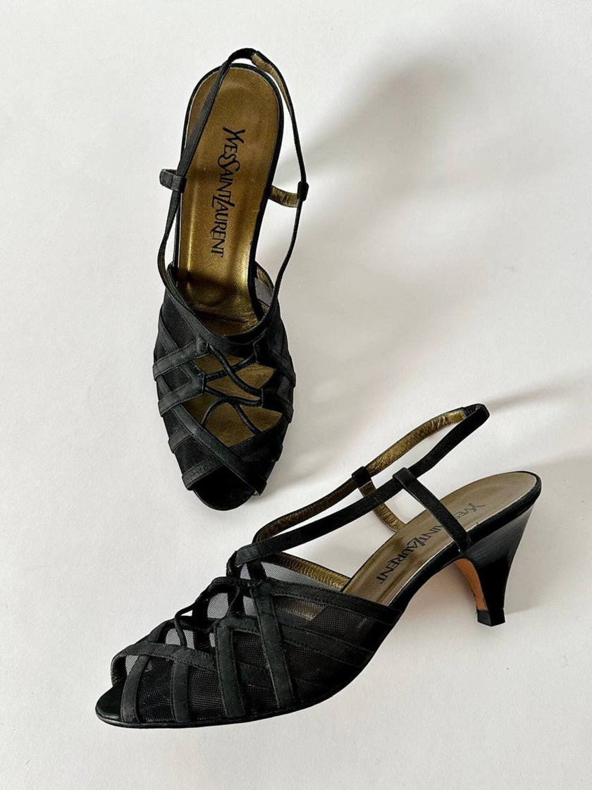 Sandali vintage Yves Saint Laurent in rete mesh nera e nabuk