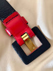 Cintura Yves Saint Laurent in pelle rossa con fibbia ricoperta e borchia dorata con logo YSL