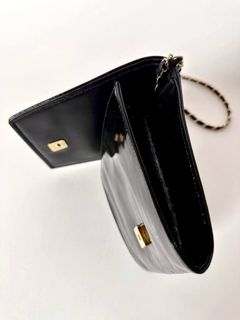 Borsa vintage Fendi con cuciture concentriche e tracolla in catena