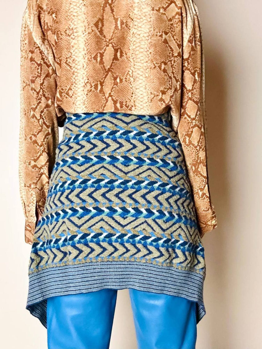 Cardigan Missoni Sport con pattern geometrico e trama tridimensionale nei toni del verde e blu
