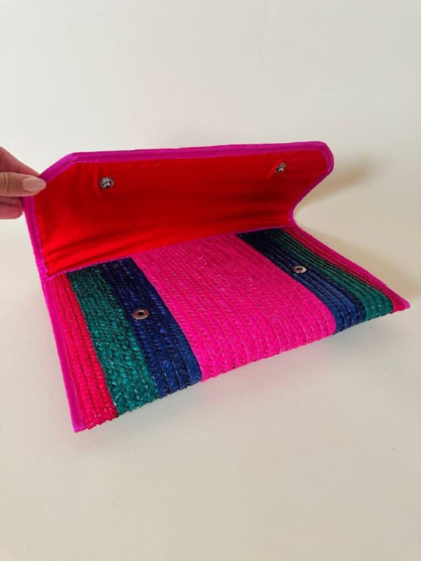 Maxi pochette in paglia a righe multicolor “Yves Saint Laurent”