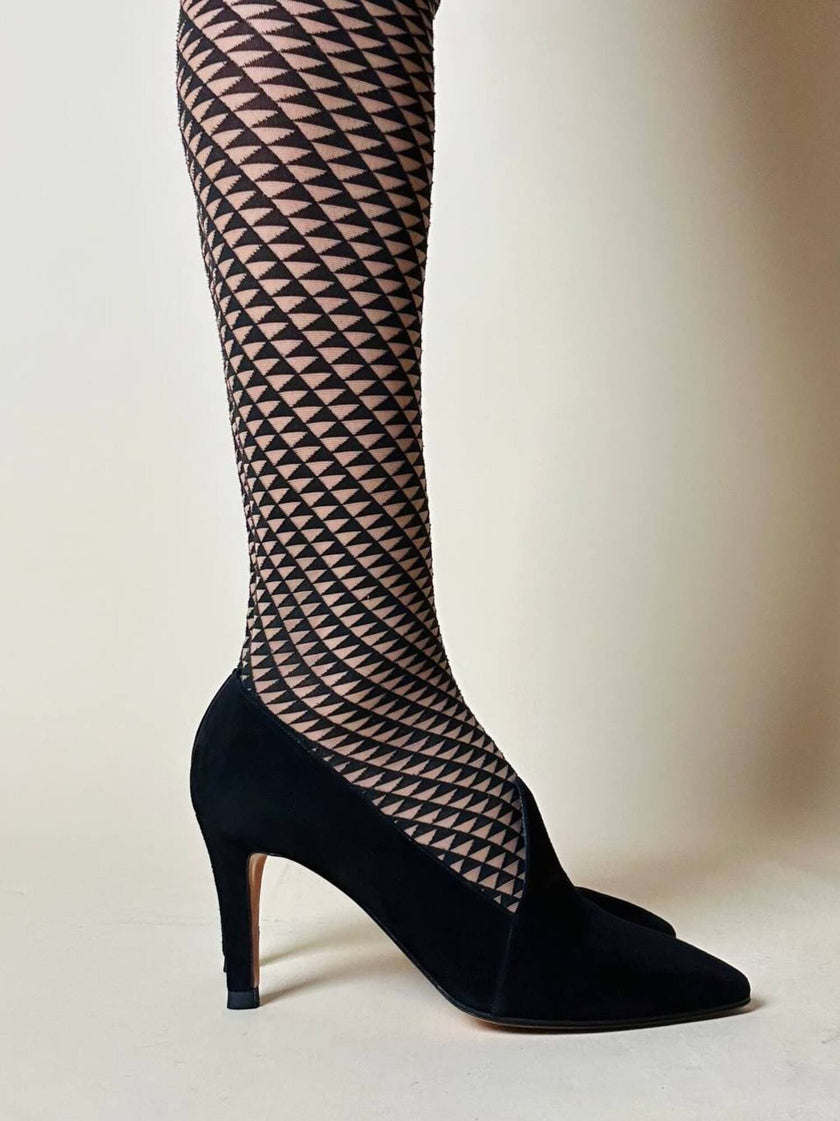 Décolleté in suede nero con taglio a punta “Yves Saint Laurent”