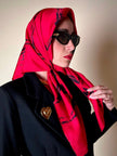 Foulard vintage Christian Dior in seta rossa con stampa bambù nera e maxi firma