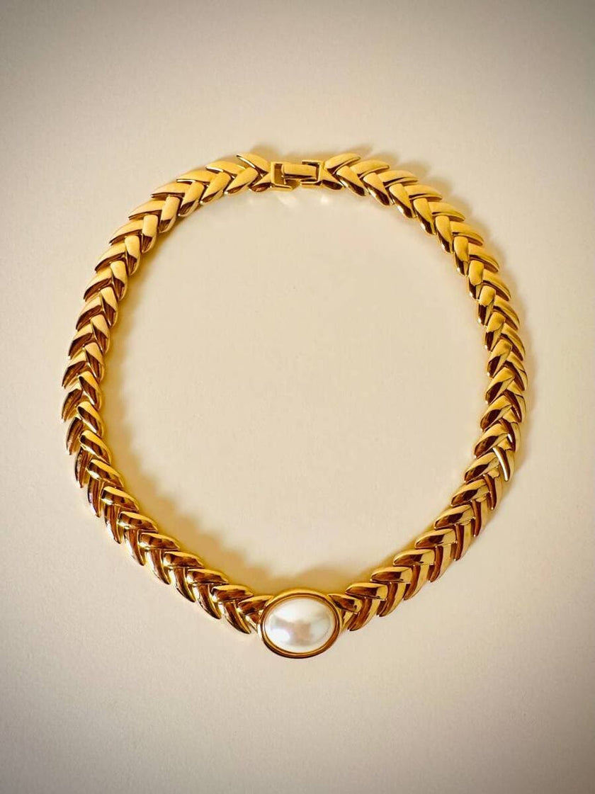 Collier oro con perla cabochon 