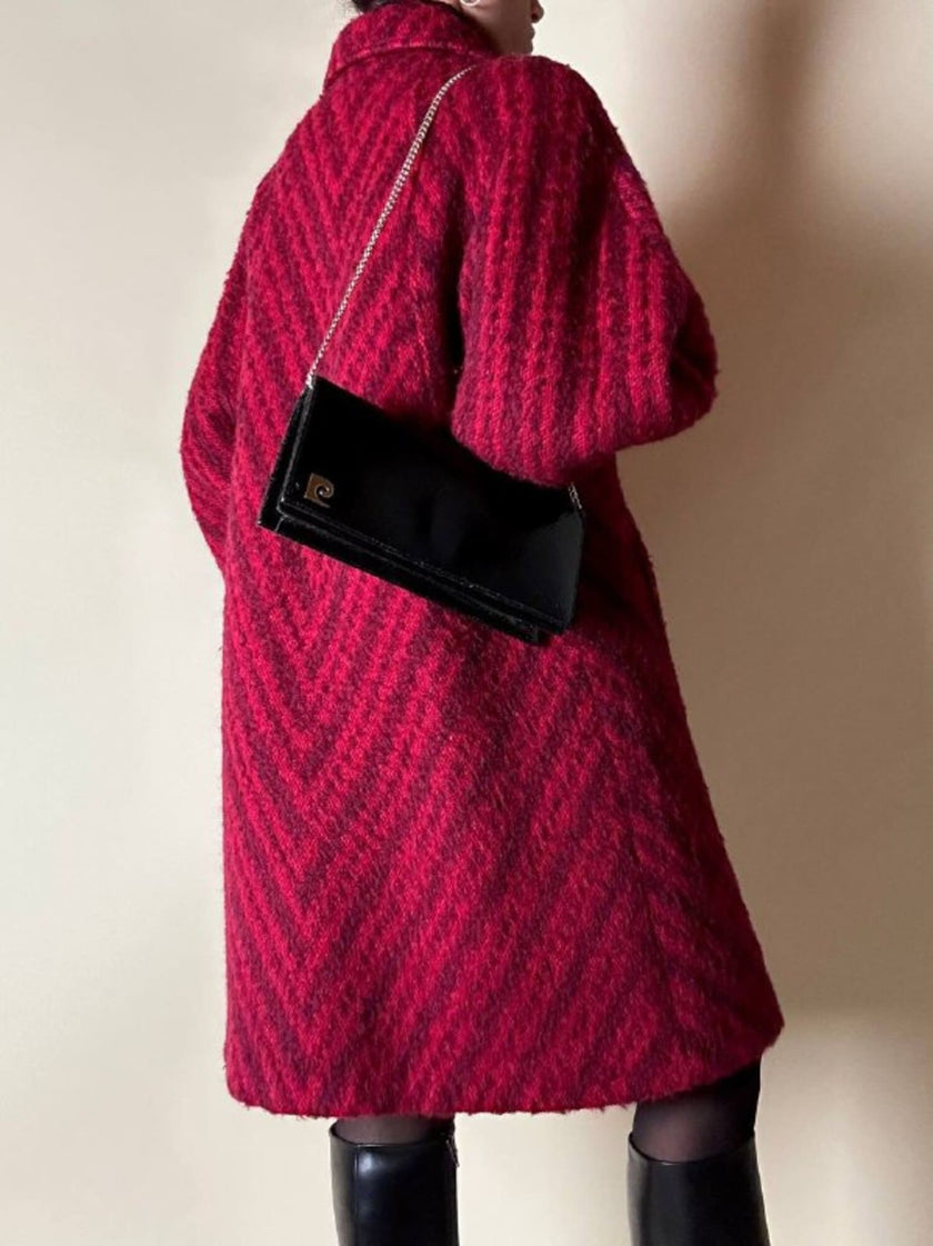Cappottino in lana e mohair con fantasia a righe diagonali in due tonalità di rosso