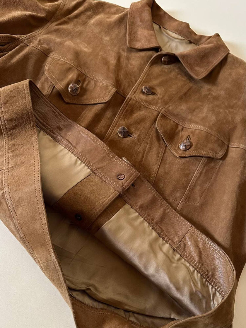 Giacca trucker in pelle scamosciata tabacco con bottoni effetto berlebeck