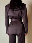 Blazer doppiopetto in lana color cioccolato “Yves Saint Laurent” con pantalone abbinato