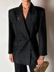 Blazer vintage Episode in shantung di seta nera con bottoni in passamaneria