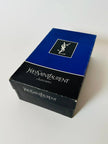 Décolleté vintage Yves Saint Laurent in raso di seta nero con rosa di taffetà fucsia