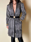 Blazer lungo in raso di seta a righe bianche e nere “Gianni Versace”