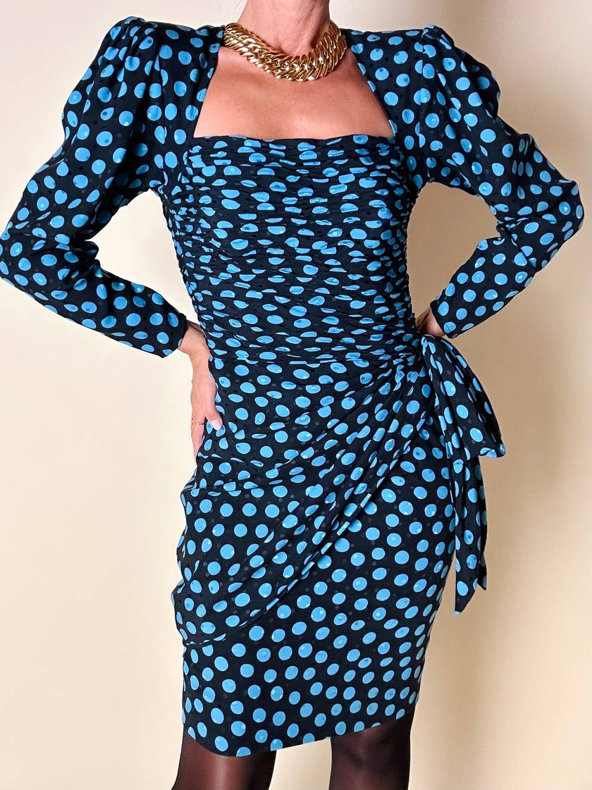 Abito in seta Ungaro Parallèle nero a pois celesti con fiocco laterale