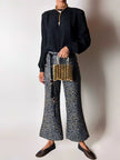 Blusa vintage Valentino Miss V in seta nera goffrata