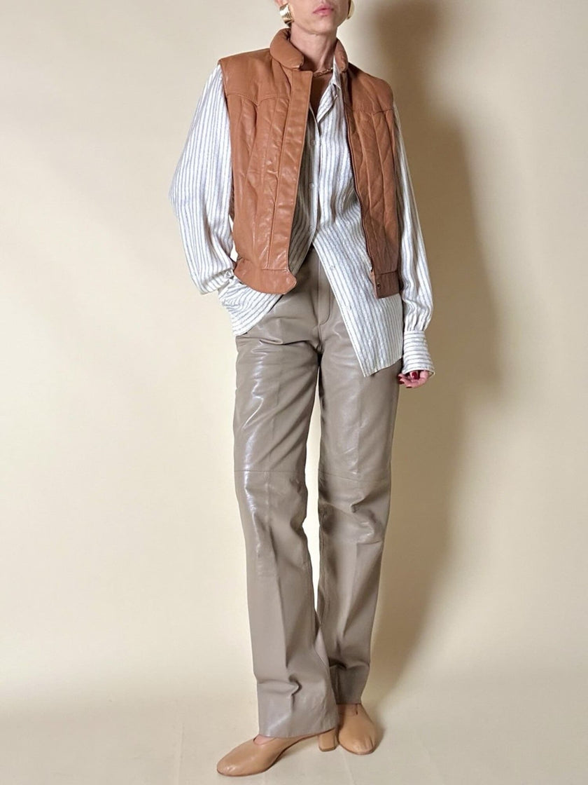 Gilet in pelle Frye color cuoio con impunture verticali