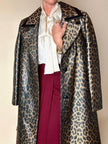 Trench leopardato MikLanD con cintura in coordinato e riporti in pelle nera