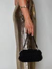 Borsa da sera vintage Art Déco in crochet  nero con montatura in metallo argentato