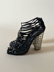 Sandali Cage Yves Saint Laurent in Vernice Nera con Tacco Scultura – SS 2009
