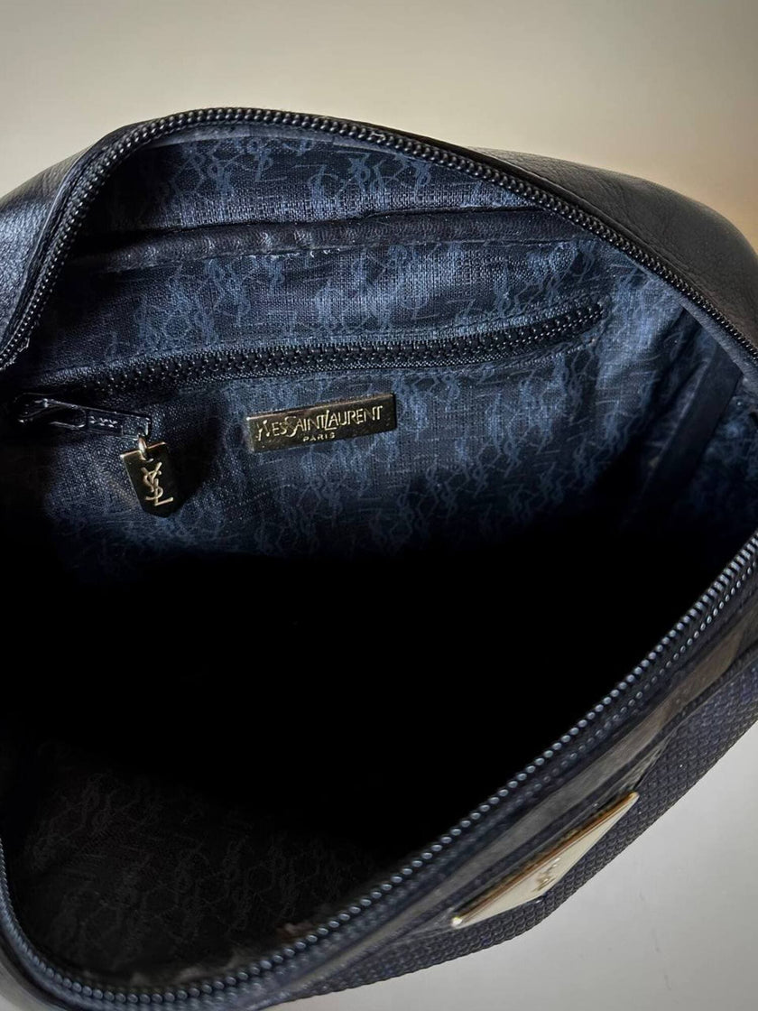 Borsa Bandoulière vintage Yves Saint Laurent in tessuto nero plastificato con riporti in pelle