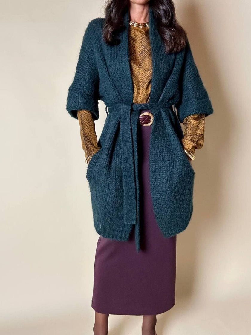Cardigan Carven in lana verde con manica a tre quarti e cintura in vita
