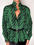 Cintura vintage Yves Saint Laurent in camoscio nero con fibbia logata