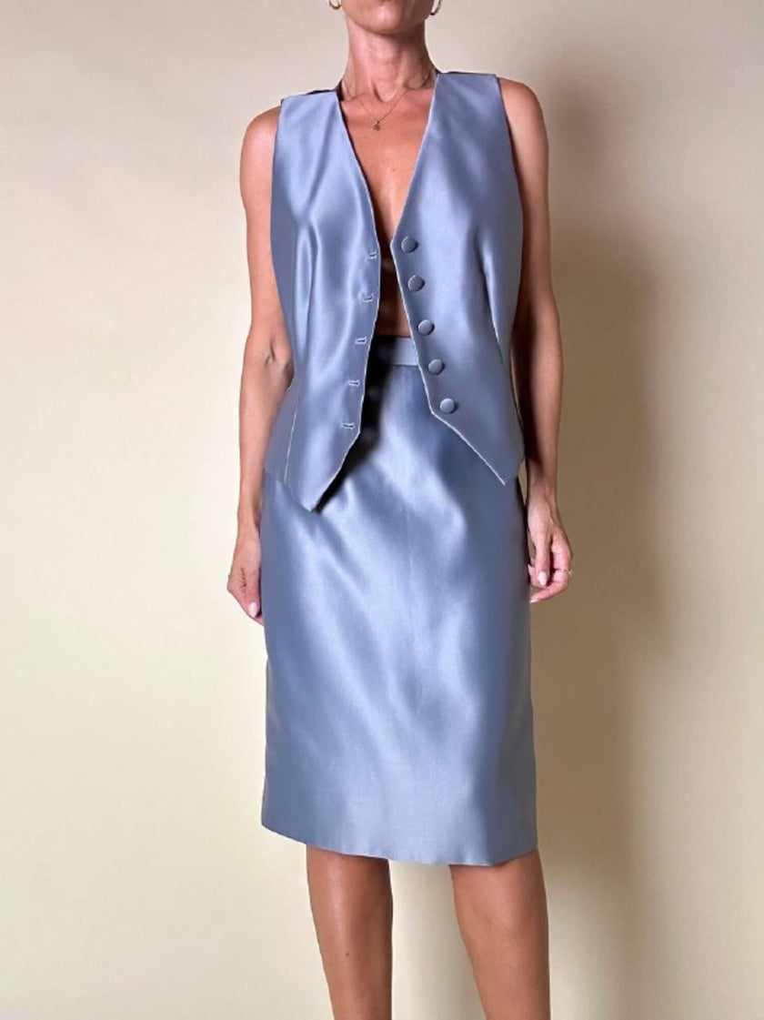 Completo gonna/gilet in raso grigio azzurro “Yves Saint Laurent”