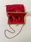 Borsetta vintage di perline rosse con frangia sul fondo