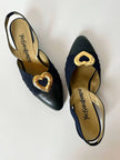 Slingback vintage Yves Saint Laurent blu notte con cuori gioiello dorati