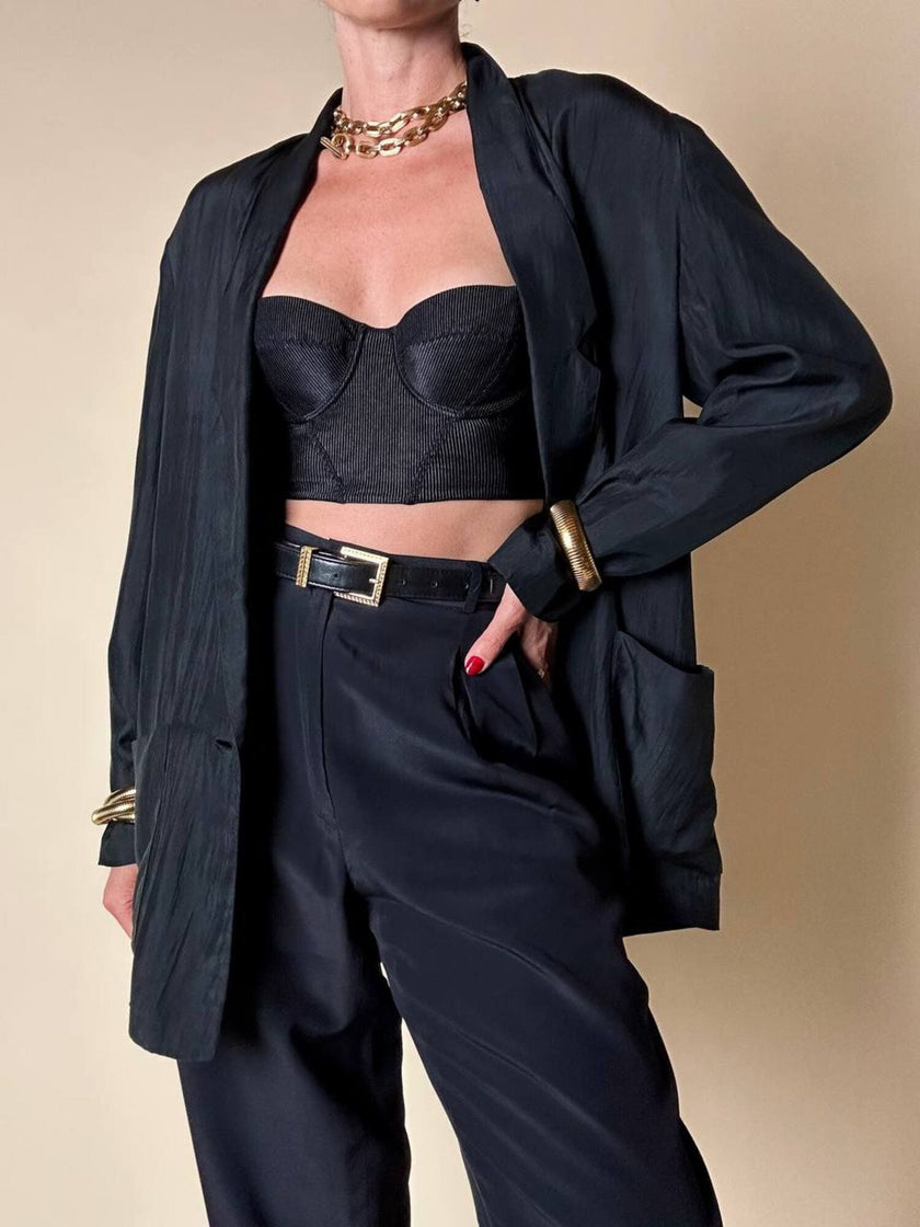 Blazer oversize in seta nera “Années Lauder”