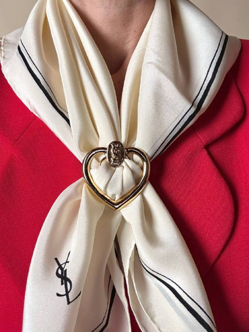 Ferma foulard dorato a forma di cuore “Yves Saint Laurent”