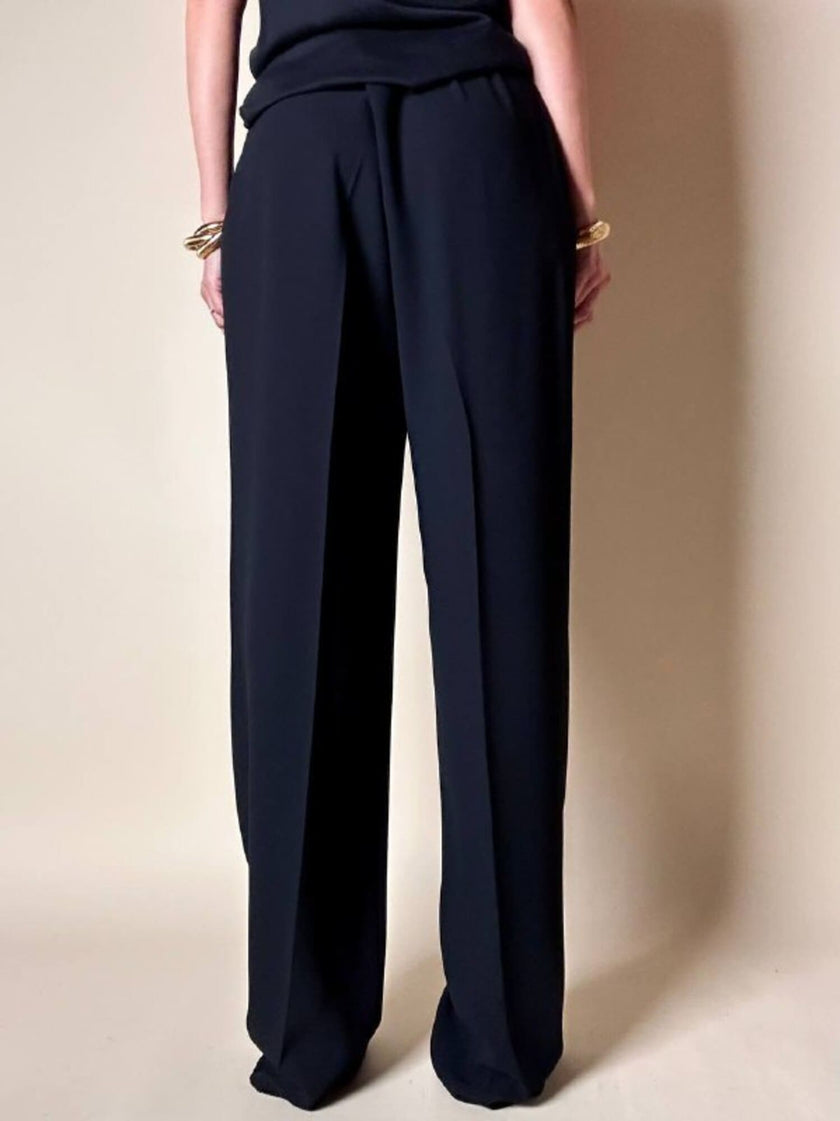 Pantalone nero con pince e piega “Yves Saint Laurent”