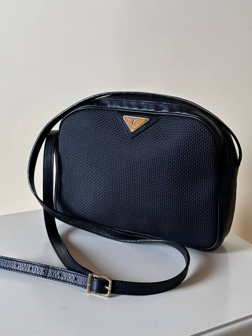 Borsa Bandoulière vintage Yves Saint Laurent in tessuto nero plastificato con riporti in pelle