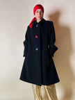 Cappotto nero con maxi bottoni gioiello multicolor “Yves Saint Laurent”