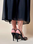 Slingback con dettaglio a rete in tessuto nero opaco e pitone “Beltrami”
