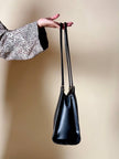 Borsa in pelle nera con lavorazione canneté “Karl Lagerfeld”
