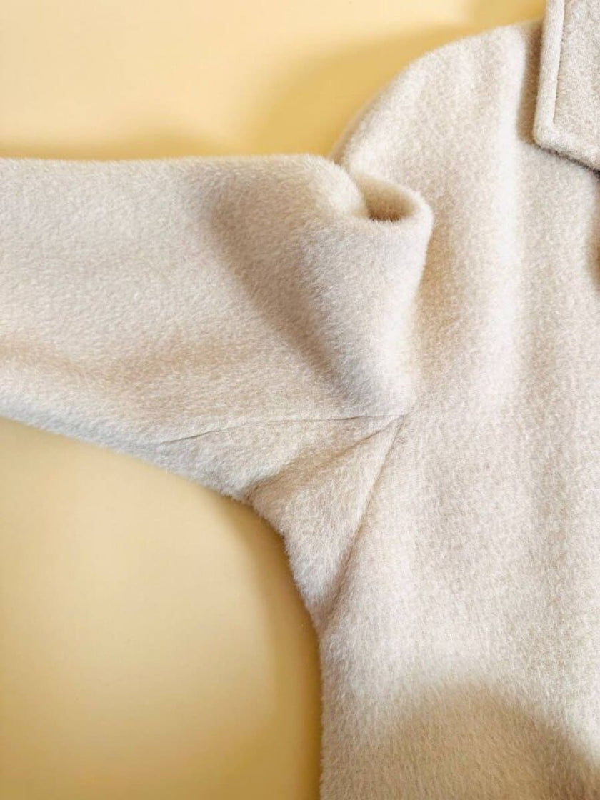 Cappotto sartoriale in lana e alpaca color panna