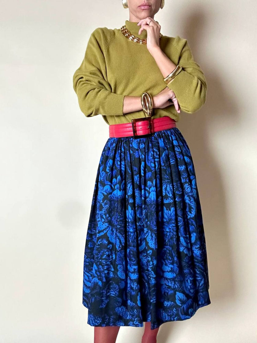 Cintura Yves Saint Laurent in pelle rossa con maxi fibbia in resina effetto tartaruga