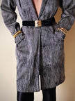 Cintura vintage Yves Saint Laurent in camoscio nero con maxi fibbia oro logata YSL