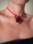 Spilla/Ciondolo a forma di cuore di picche “Yves Saint Laurent”
