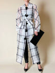Trench lungo in organza di seta bianca operata con maxi bottoni neri “Emporio Armani”