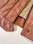 Gilet in pelle Frye color cuoio con impunture verticali