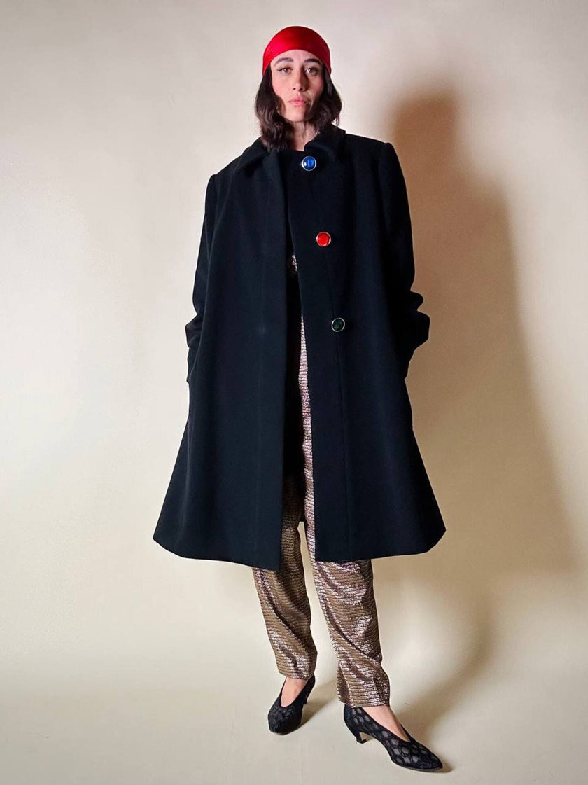 Cappotto nero con maxi bottoni gioiello multicolor “Yves Saint Laurent”