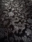 Abito a fascia in broccato di seta nero fantasia orientale