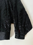 Bomber vintage Valentino Boutique in raso di seta nera trapuntato con fodera rossa