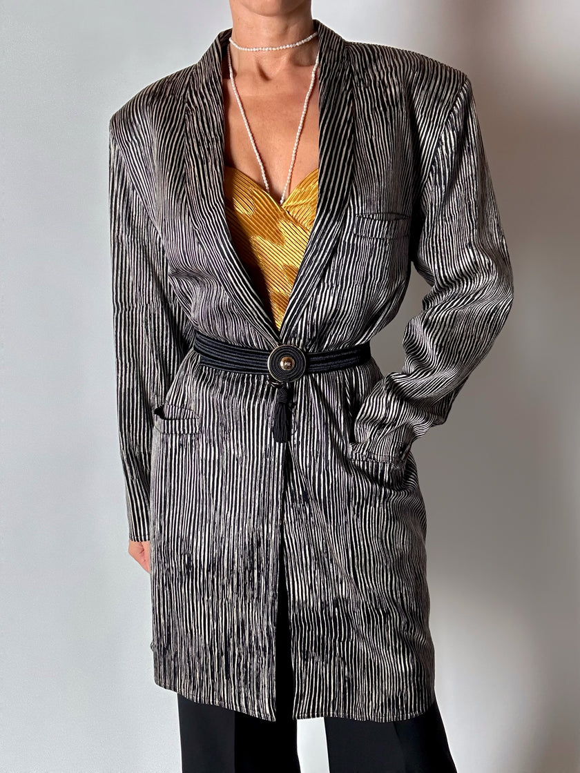 Blazer vintage Gianni Versace in seta goffrata a righe nere e avorio