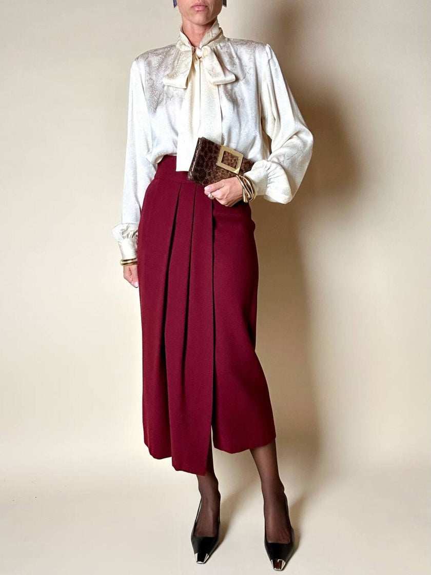Blusa Yves Saint Laurent con fiocco al collo in seta jacquard avorio fantasia pitone